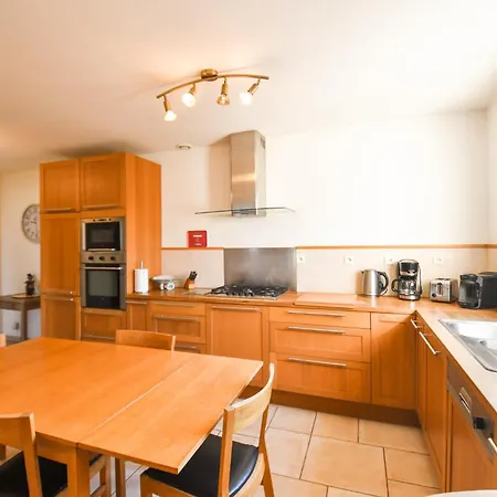Les 3 Joly Maisons De Charme En Champagne *